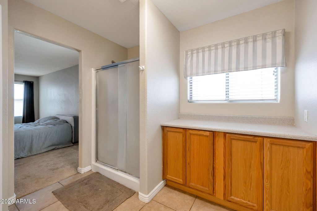 Image 30 of property listing at 18160 N 89TH Lane, Peoria, AZ 85382