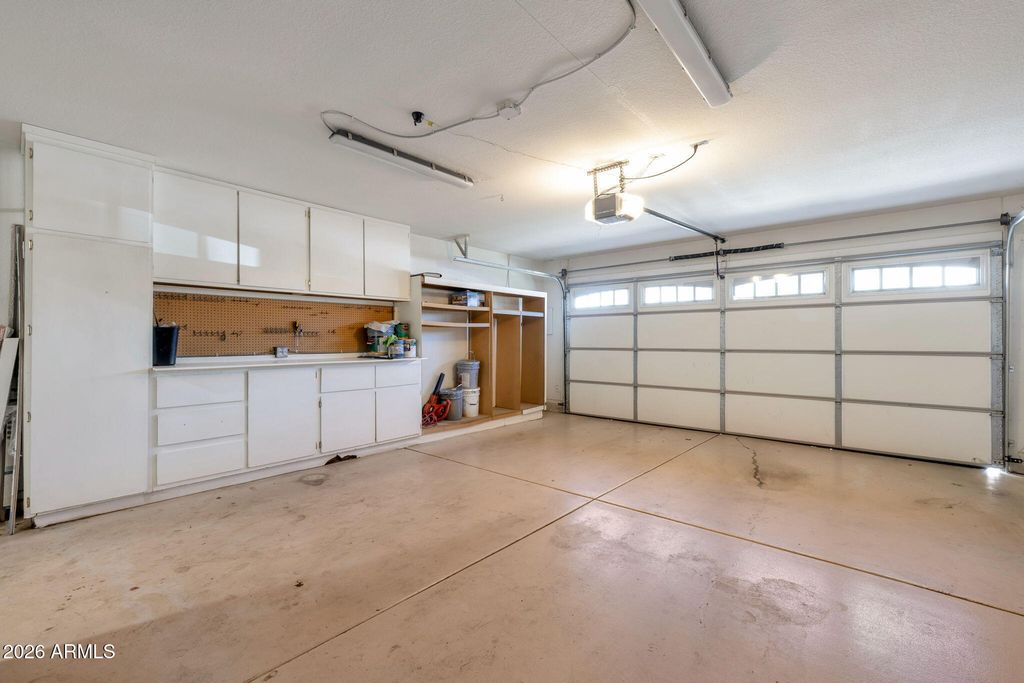 Image 42 of property listing at 18160 N 89TH Lane, Peoria, AZ 85382