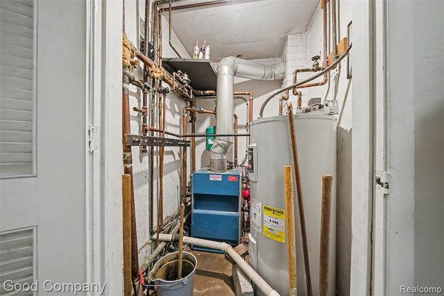 922 Eastover Drive, Bloomfield Hills, MI 48304