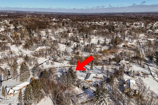 922 Eastover Drive, Bloomfield Hills, MI 48304