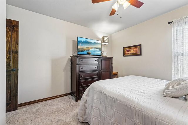 1898 Doc Bar Avenue, Blanchard, OK 73010