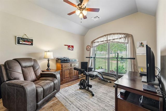 1898 Doc Bar Avenue, Blanchard, OK 73010
