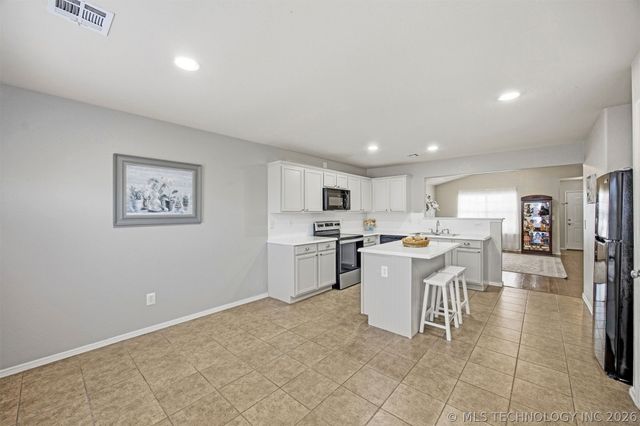 11089 N 115th East Avenue, Owasso, OK 74055