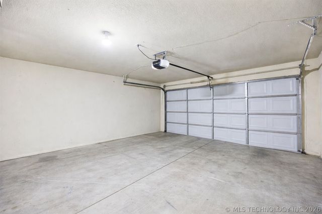 11089 N 115th East Avenue, Owasso, OK 74055