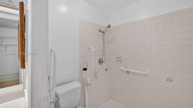 2540 Calamondin Cir, Coconut Creek, FL 33063