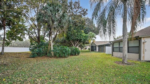 2540 Calamondin Cir, Coconut Creek, FL 33063