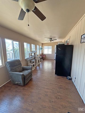 6117 Quail Drive, Lake Isabella, CA 93240