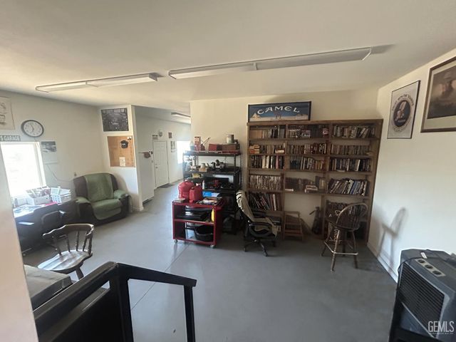 6117 Quail Drive, Lake Isabella, CA 93240