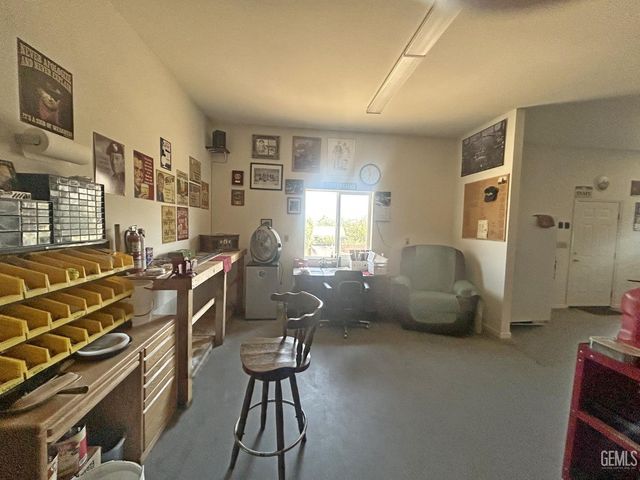 6117 Quail Drive, Lake Isabella, CA 93240