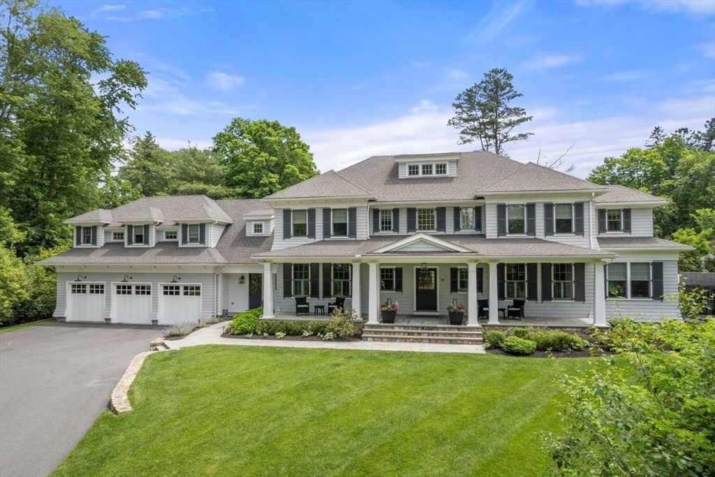45 Longmeadow Rd, Wellesley, MA 02482