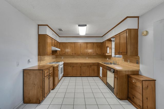 218 Stanley, Longview, TX 75603