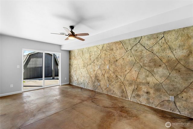 544 N Colorado Avenue, East Wenatchee, WA 98802