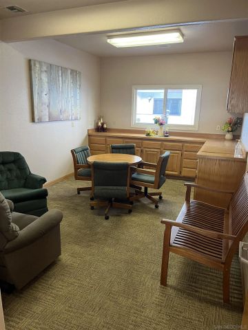 6350 Genesee Ave 204, San Diego, CA 92122