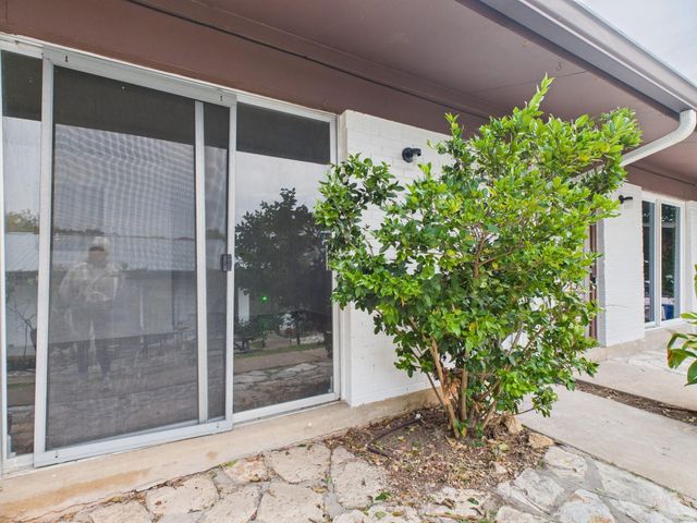 1303 Hollow Creek DR 2, Austin, TX 78704