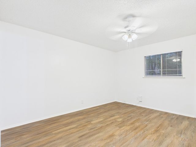 1303 Hollow Creek DR 2, Austin, TX 78704