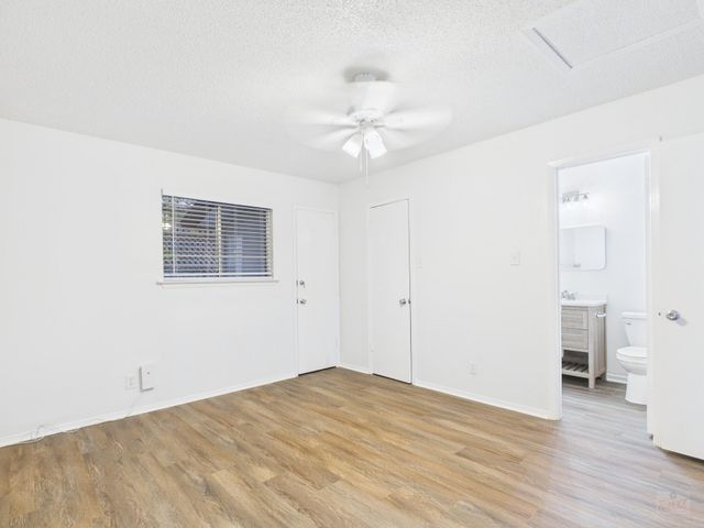 1303 Hollow Creek DR 2, Austin, TX 78704