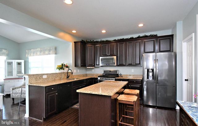 85 WINDOVER DR, Gilbertsville, PA 19525