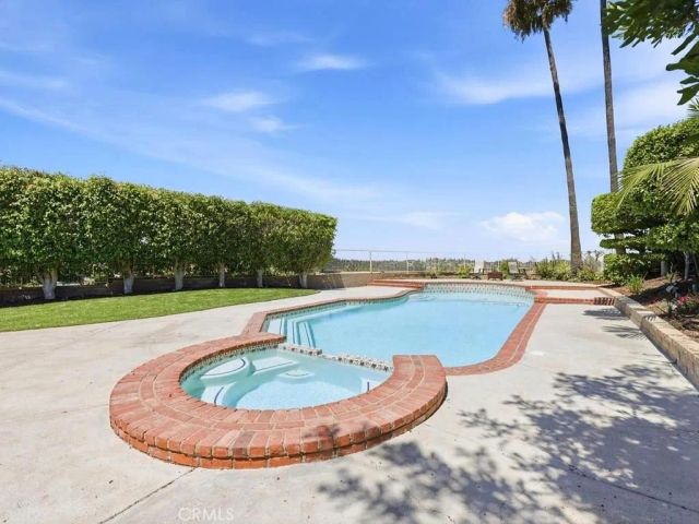 21711 Bogarra, Mission Viejo, CA 92692