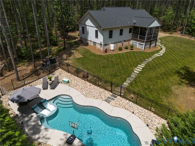 2253 Chapel Hill Rd, Goochland, VA 23063