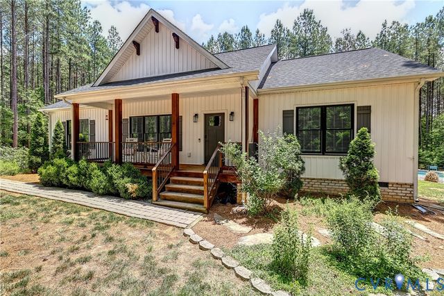 2253 Chapel Hill Rd, Goochland, VA 23063