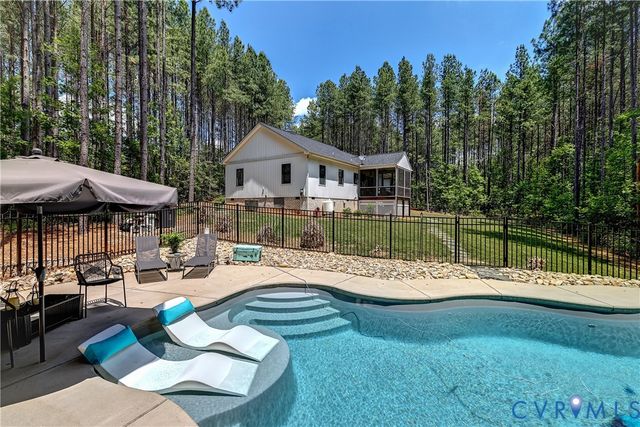 2253 Chapel Hill Rd, Goochland, VA 23063