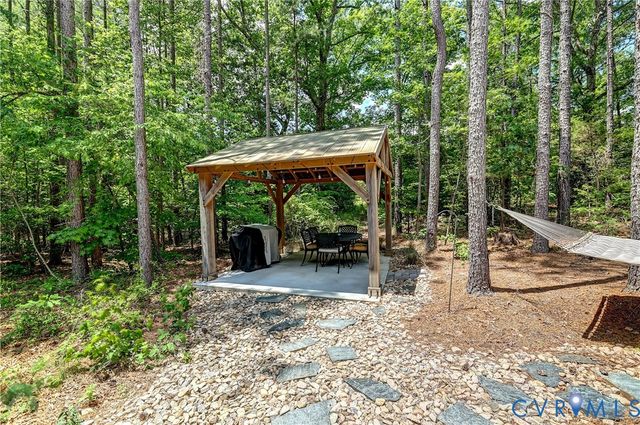2253 Chapel Hill Rd, Goochland, VA 23063