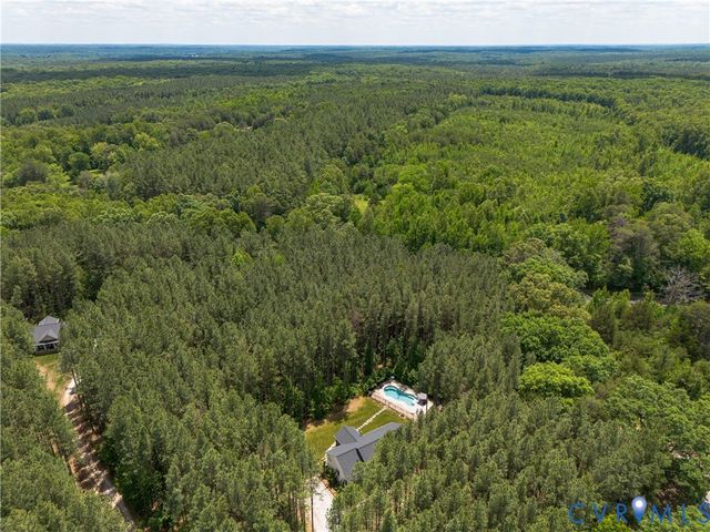 2253 Chapel Hill Rd, Goochland, VA 23063