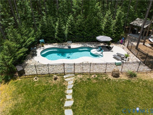 2253 Chapel Hill Rd, Goochland, VA 23063
