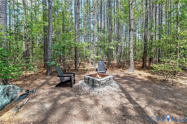 2253 Chapel Hill Rd, Goochland, VA 23063