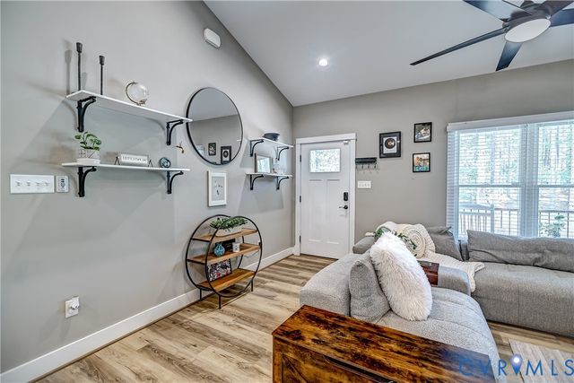 2253 Chapel Hill Rd, Goochland, VA 23063