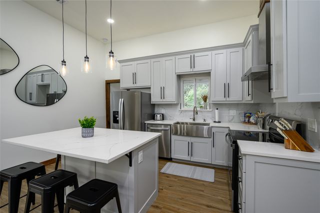 150 Preston Shores, Pottsboro, TX 75076