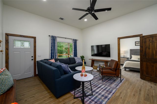 150 Preston Shores, Pottsboro, TX 75076