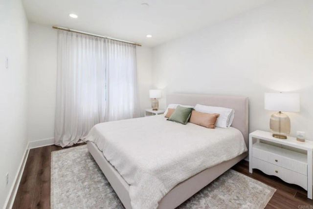 1105 Catania Court 203, Encinitas, CA 92024