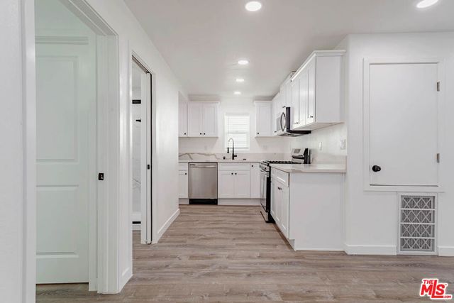 253 S Catalina Avenue, Pasadena, CA 91106