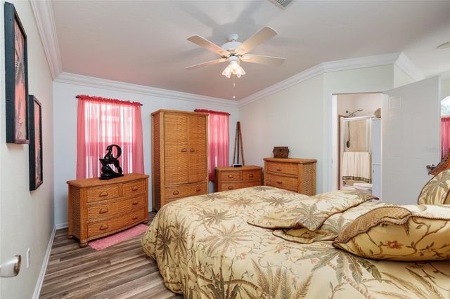 134 AMERICANA COURT NE 216, St Petersburg, FL 33702