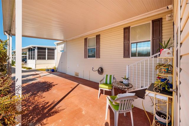 134 AMERICANA COURT NE 216, St Petersburg, FL 33702