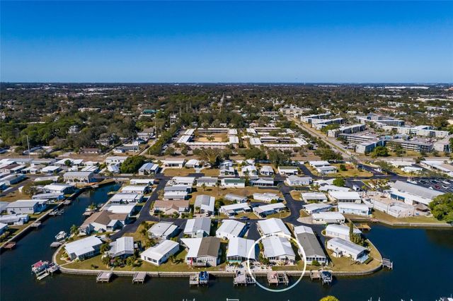 134 AMERICANA COURT NE 216, St Petersburg, FL 33702