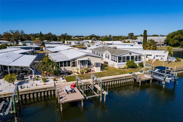 134 AMERICANA COURT NE 216, St Petersburg, FL 33702