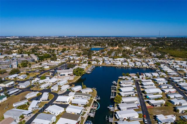 134 AMERICANA COURT NE 216, St Petersburg, FL 33702