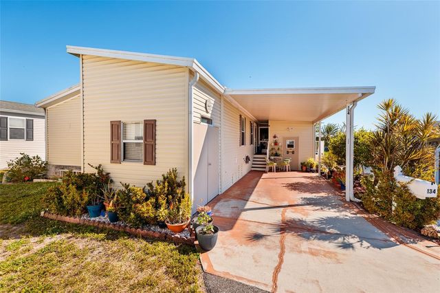 134 AMERICANA COURT NE 216, St Petersburg, FL 33702