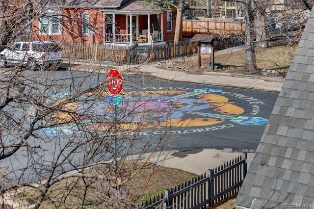 1902 Grove Street, Boulder, CO 80302