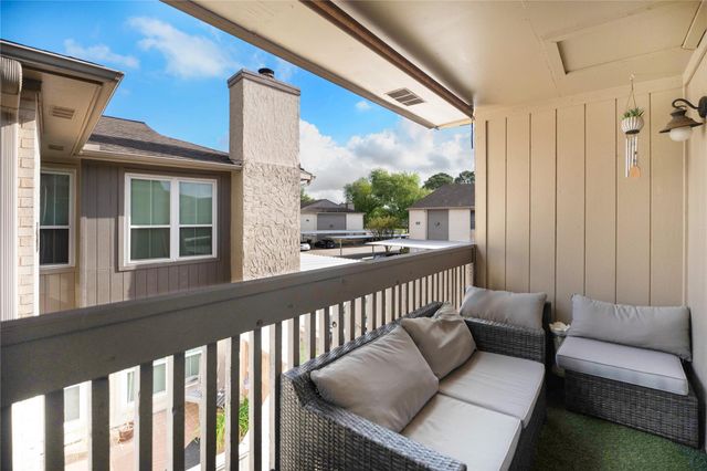 1900 Bay Area Boulevard Q184, Houston, TX 77058