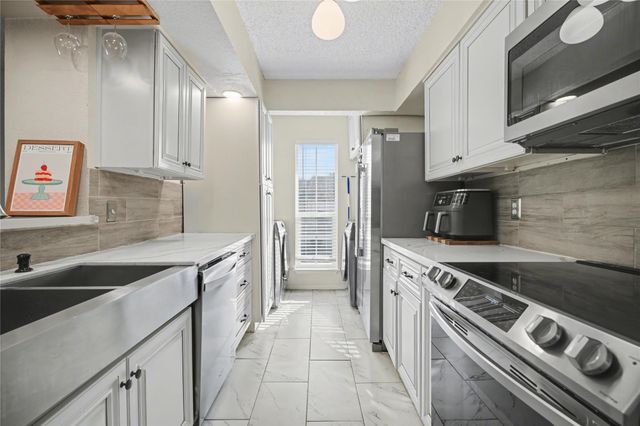 1900 Bay Area Boulevard Q184, Houston, TX 77058