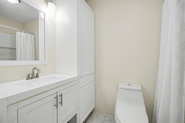 1900 Bay Area Boulevard Q184, Houston, TX 77058