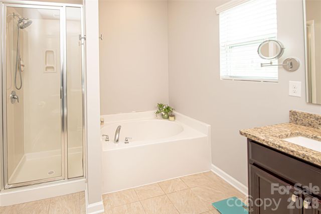 11145 Chapeclane Road, Charlotte, NC 28278