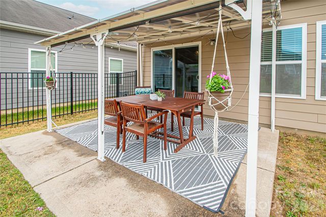 11145 Chapeclane Road, Charlotte, NC 28278