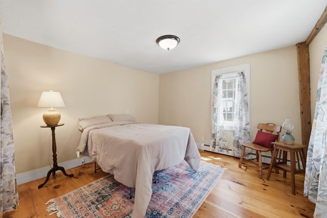 3 Creighton Street, Newmarket, NH 03857