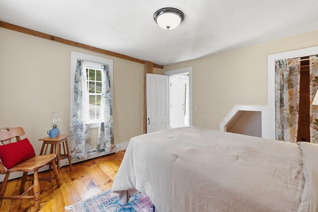 3 Creighton Street, Newmarket, NH 03857