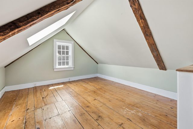 3 Creighton Street, Newmarket, NH 03857