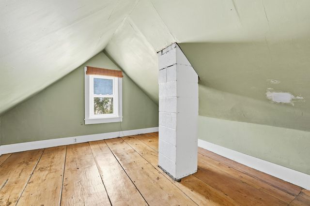 3 Creighton Street, Newmarket, NH 03857